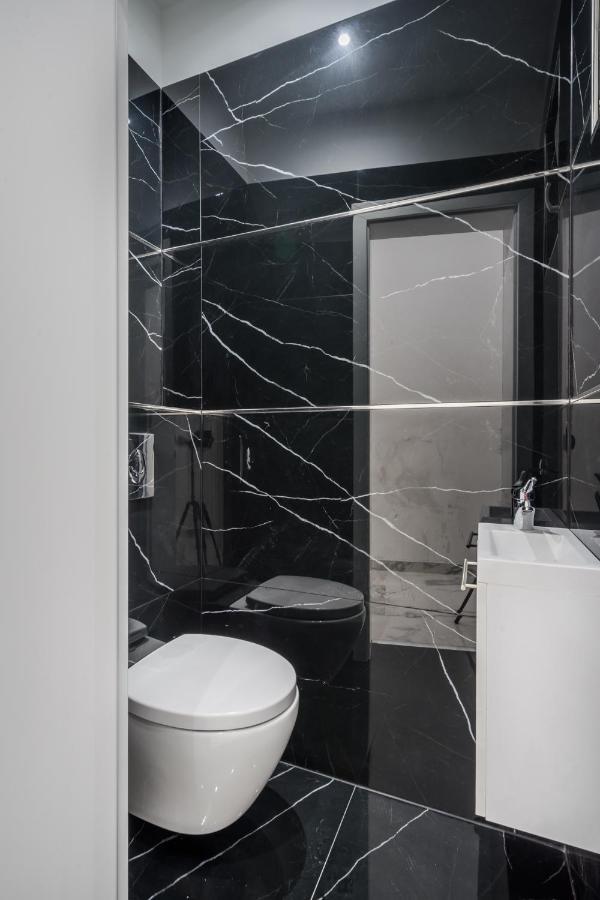בודפשט Kiraly 35 Luxury Apartment With Free Parking מראה חיצוני תמונה