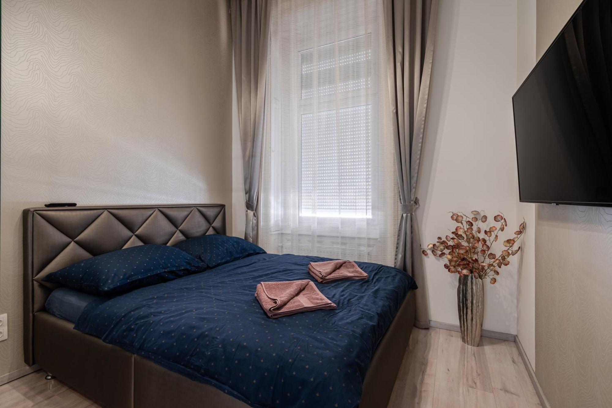 בודפשט Kiraly 35 Luxury Apartment With Free Parking מראה חיצוני תמונה