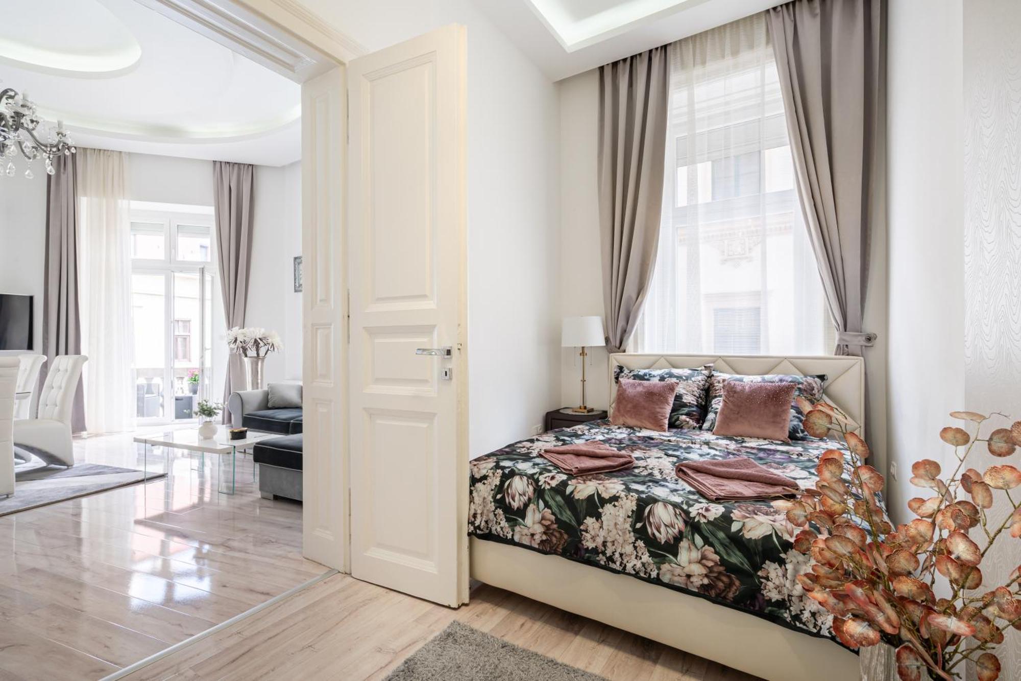 בודפשט Kiraly 35 Luxury Apartment With Free Parking מראה חיצוני תמונה