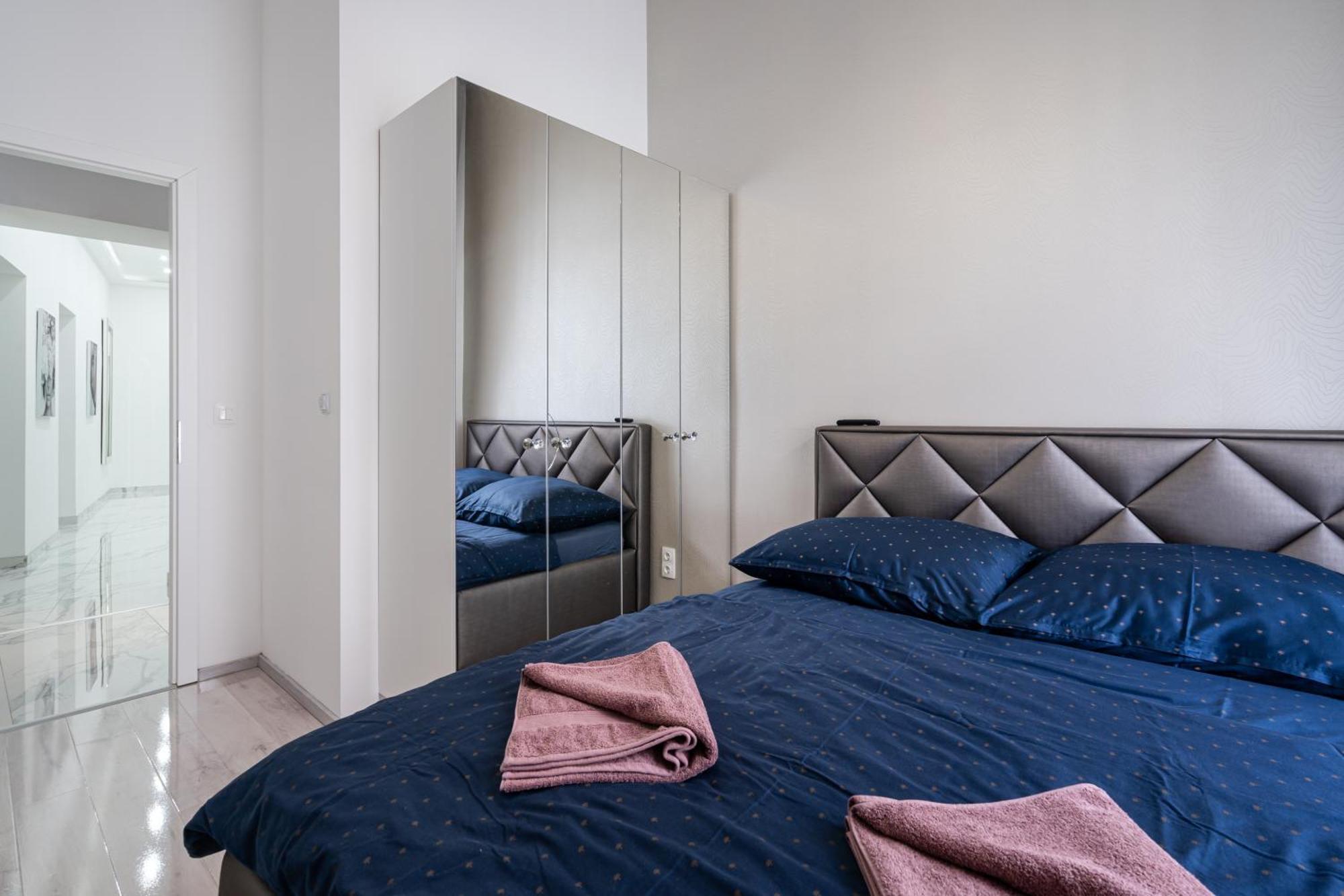 בודפשט Kiraly 35 Luxury Apartment With Free Parking מראה חיצוני תמונה